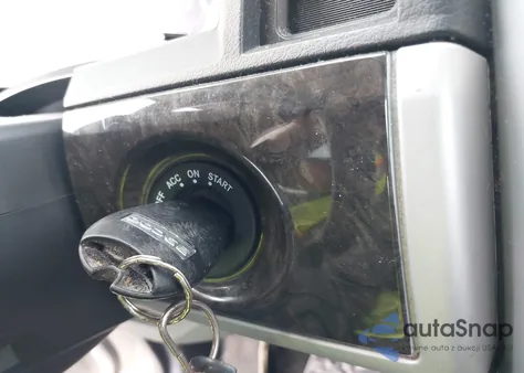 2010 Dodge Grand Caravan Sxt z USA, uszkodzony, nr VIN 2D4RN5D1XAR331770